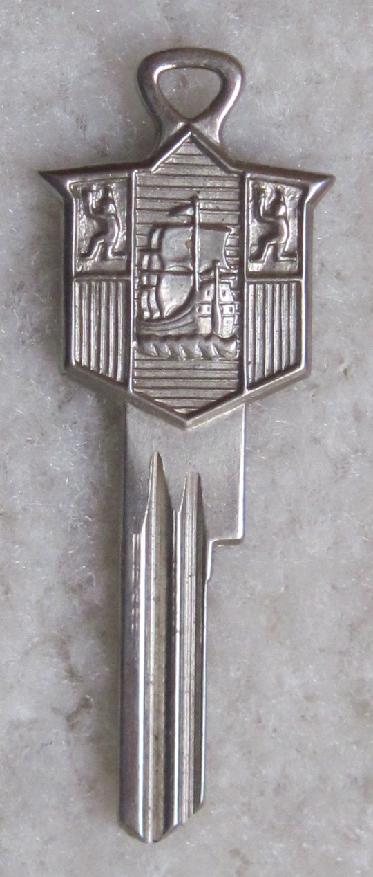 Plymouth Crest Key Blank - 1941 and Up (NS) - Click Image to Close